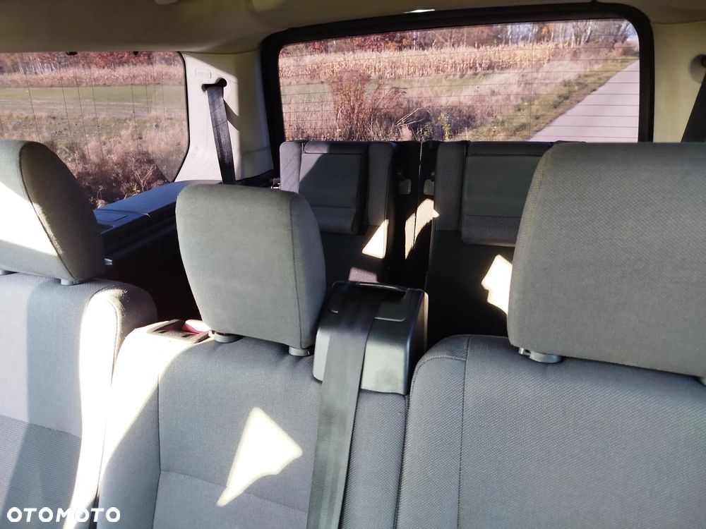 Land Rover Discovery - 18