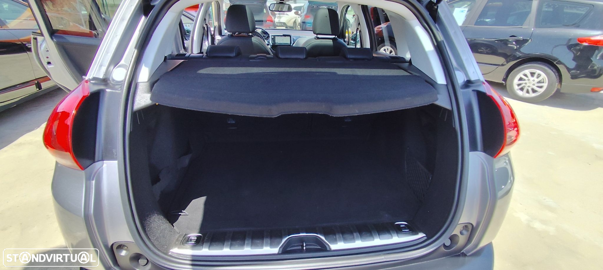 Peugeot 2008 1.6 BlueHDi Crossway - 26