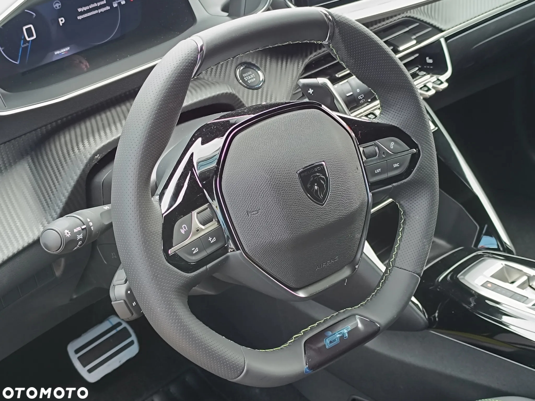 Peugeot 208 1.2 mHEV GT - 18