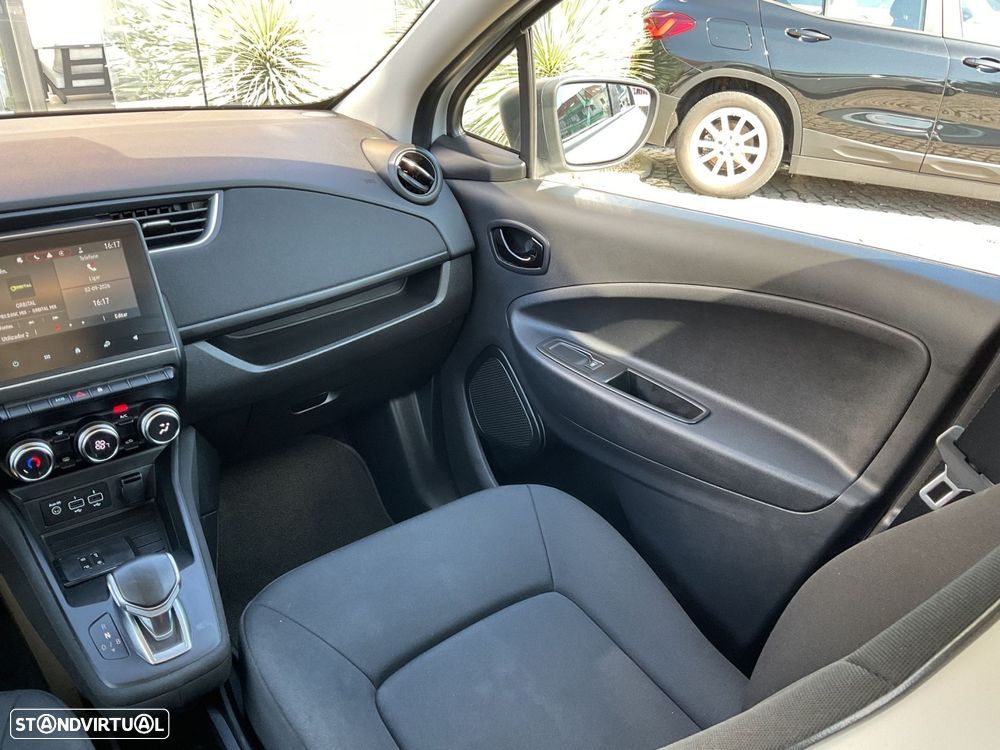 Renault Zoe (c/ Bateria) E-Tech EV50 Equilibre - 32