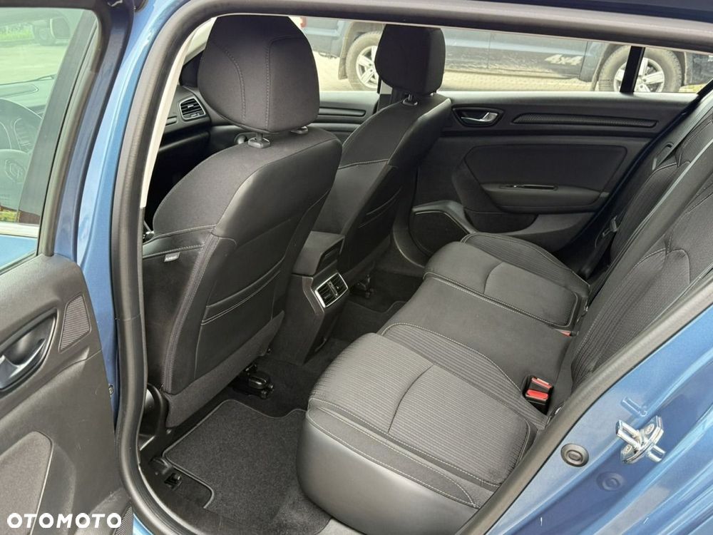 Renault Megane - 24