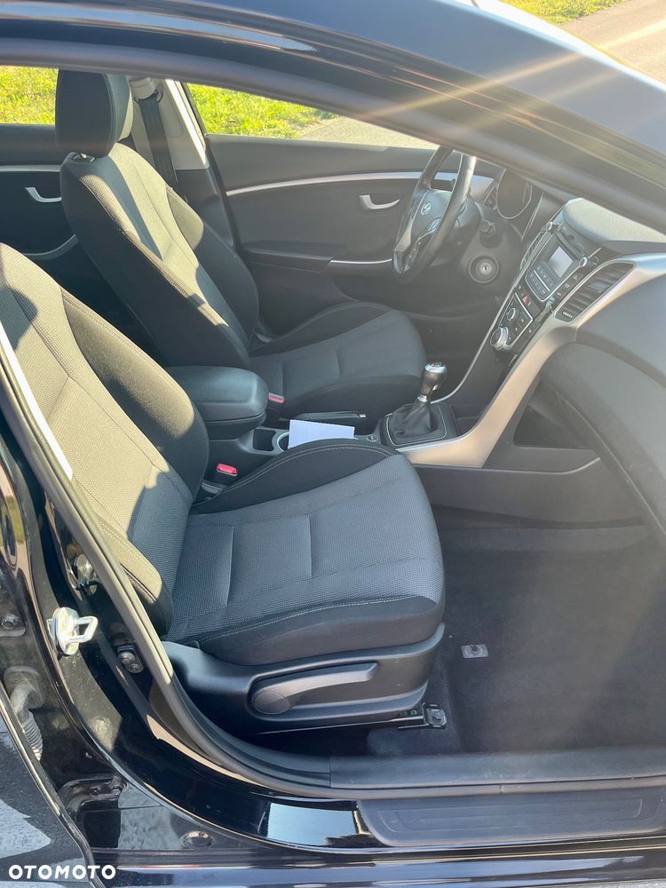 Hyundai i30 i30cw 1.6 CRDi Trend - 17