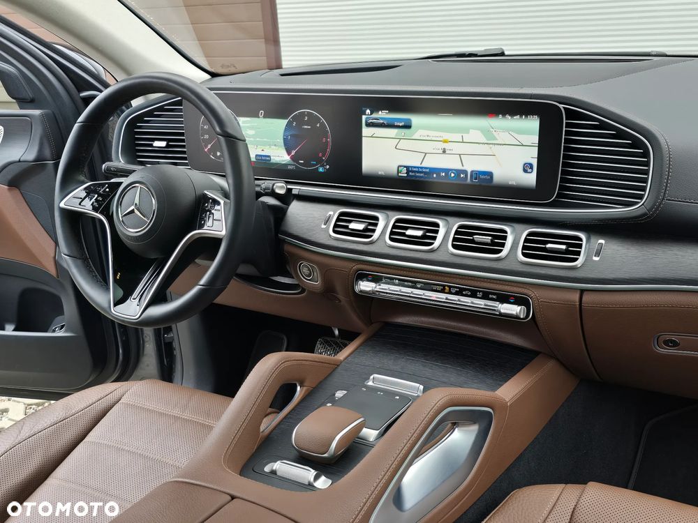 Mercedes-Benz GLE - 31