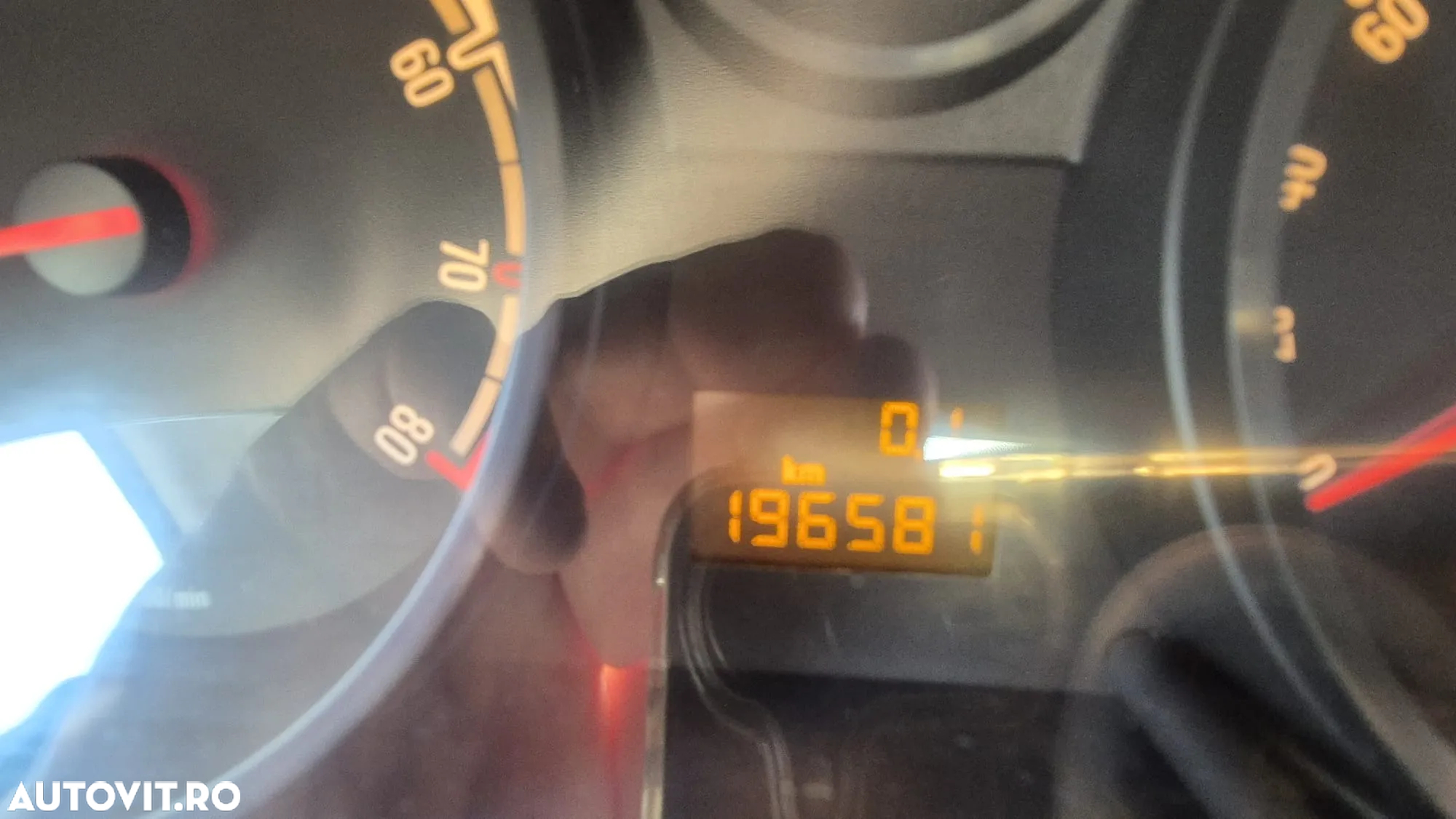 Opel Corsa 1.2 16V Edition - 14