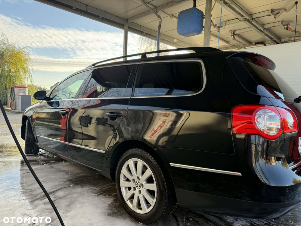 Volkswagen Passat - 20