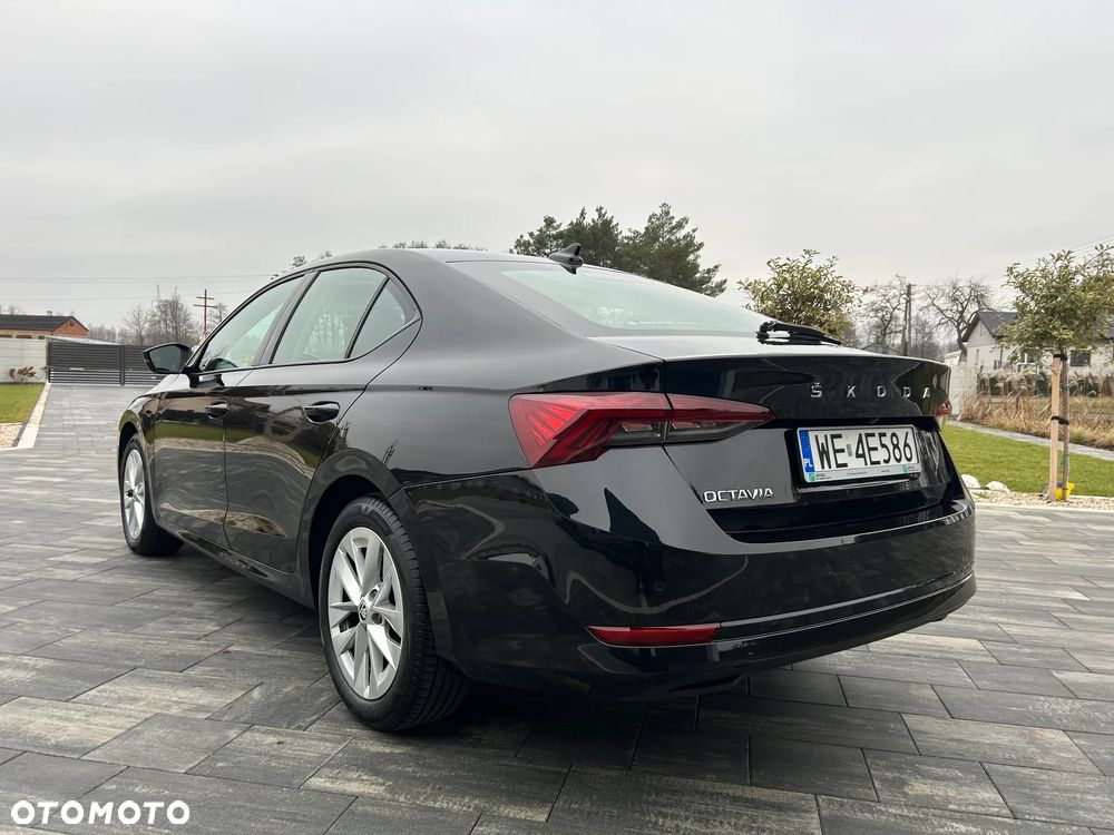 Skoda Octavia 1.5 TSI ACT Ambition - 11