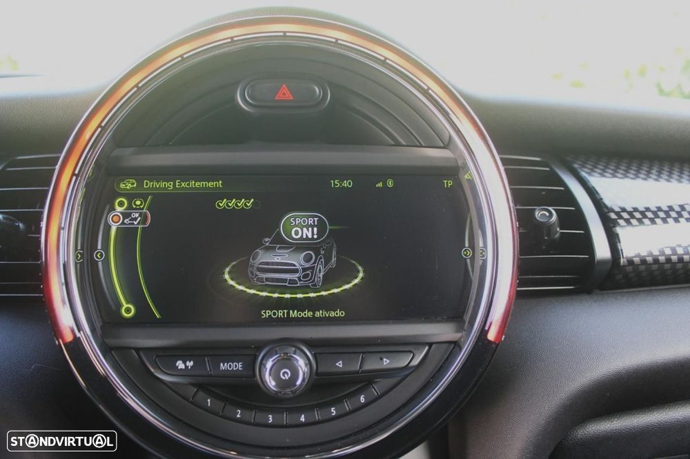 MINI 3 Portas John Cooper Works Auto Desportiva - 23