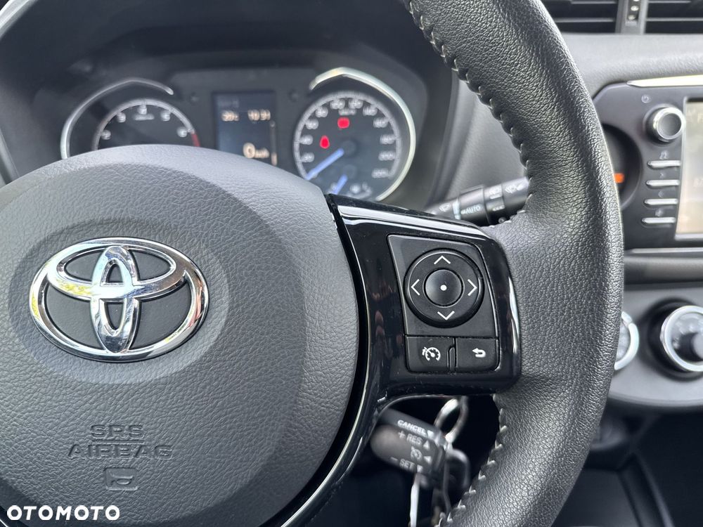 Toyota Yaris - 23