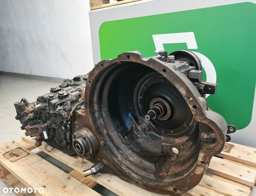 Skrzynia biegów CAT TH 560 - 7