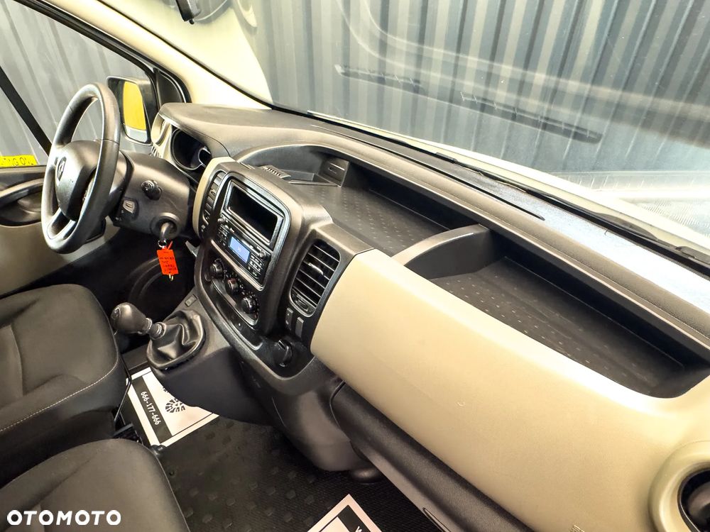 Renault Trafic Passenger 2,8t Business - 24