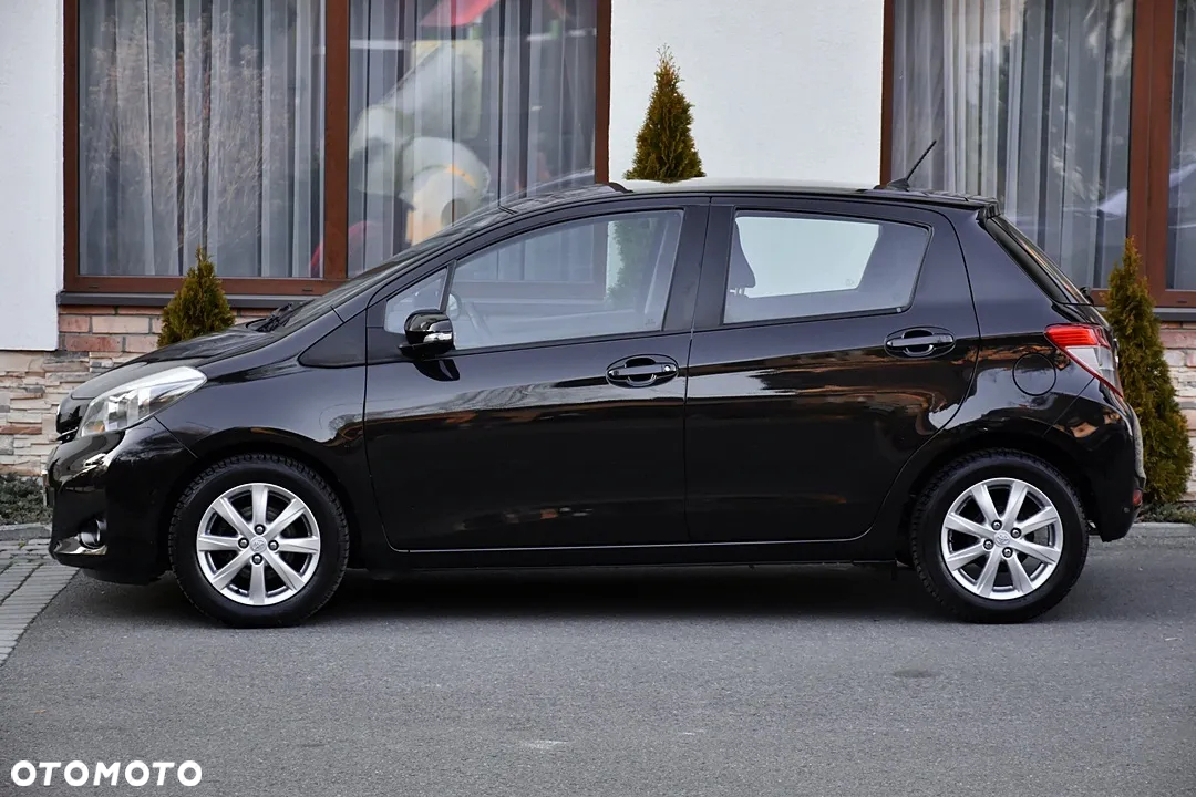 Toyota Yaris 1.33 Business Edition - 14