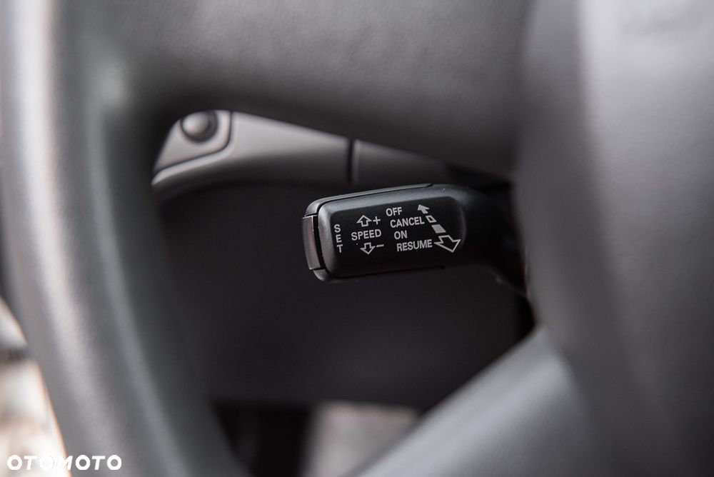 Audi A4 Avant 2.0 TDI - 22