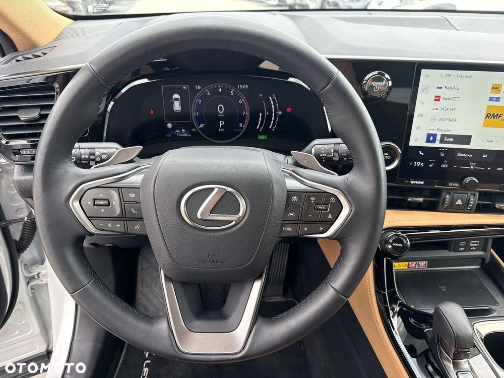 Lexus NX 350h Prestige 2WD - 14