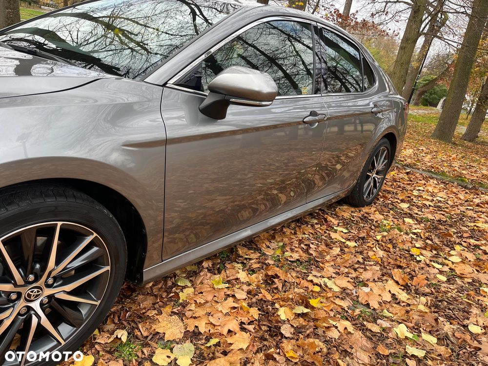 Toyota Camry 2.5 Hybrid Executive CVT - 8