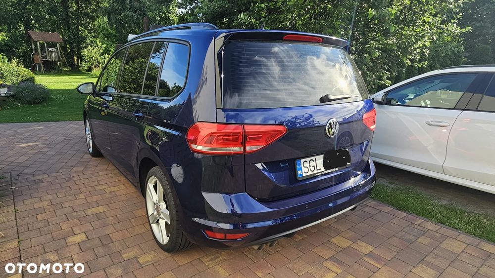 Volkswagen Touran 2.0 TDI BMT Comfortline - 3