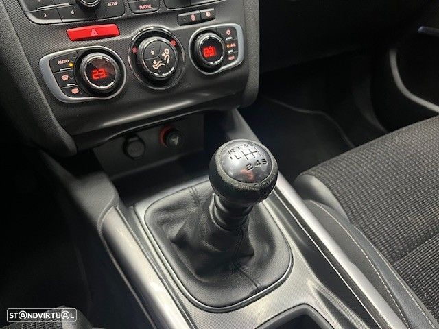 Citroën C4 1.6 BlueHDi Feel - 20