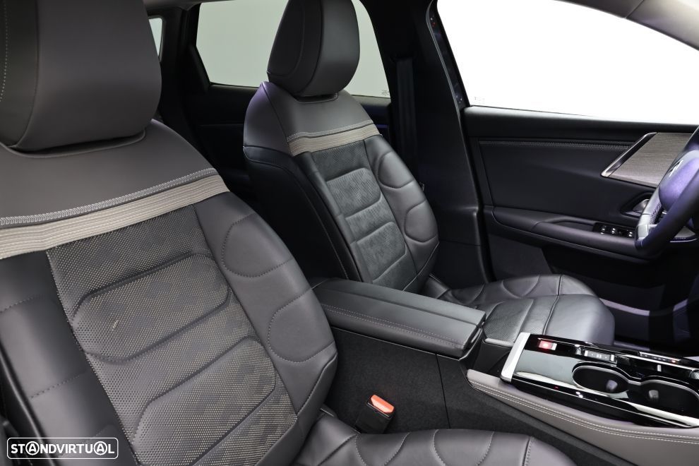 Citroën C5 X 1.2 PureTech Shine EAT8 - 21