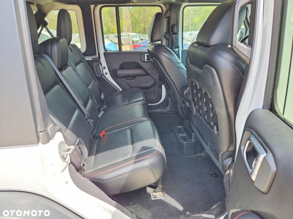 Jeep Wrangler 3.8 Unlim Rubicon - 6