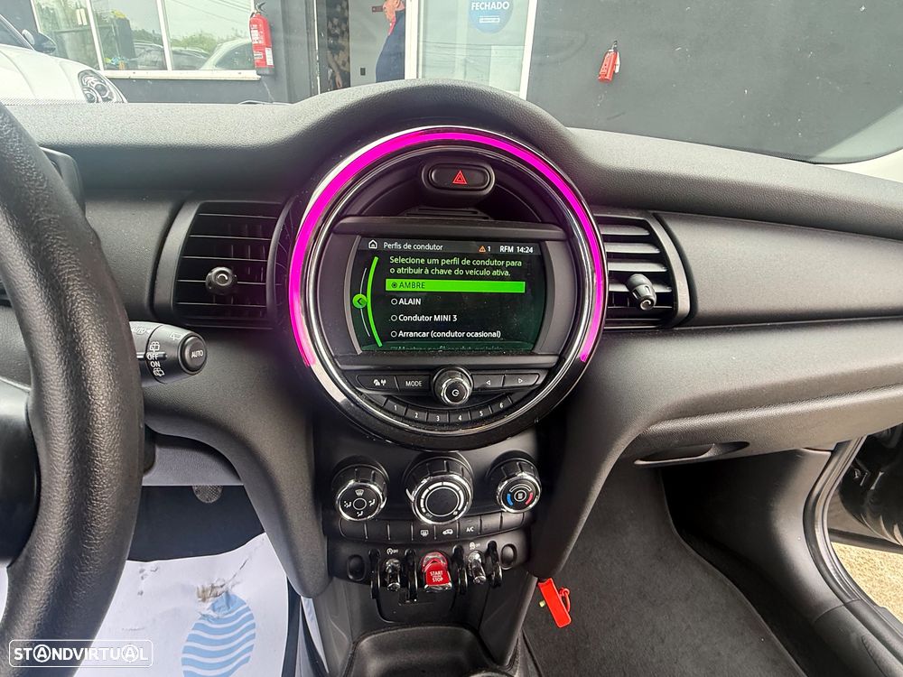 MINI 3 Portas Cooper D - 20