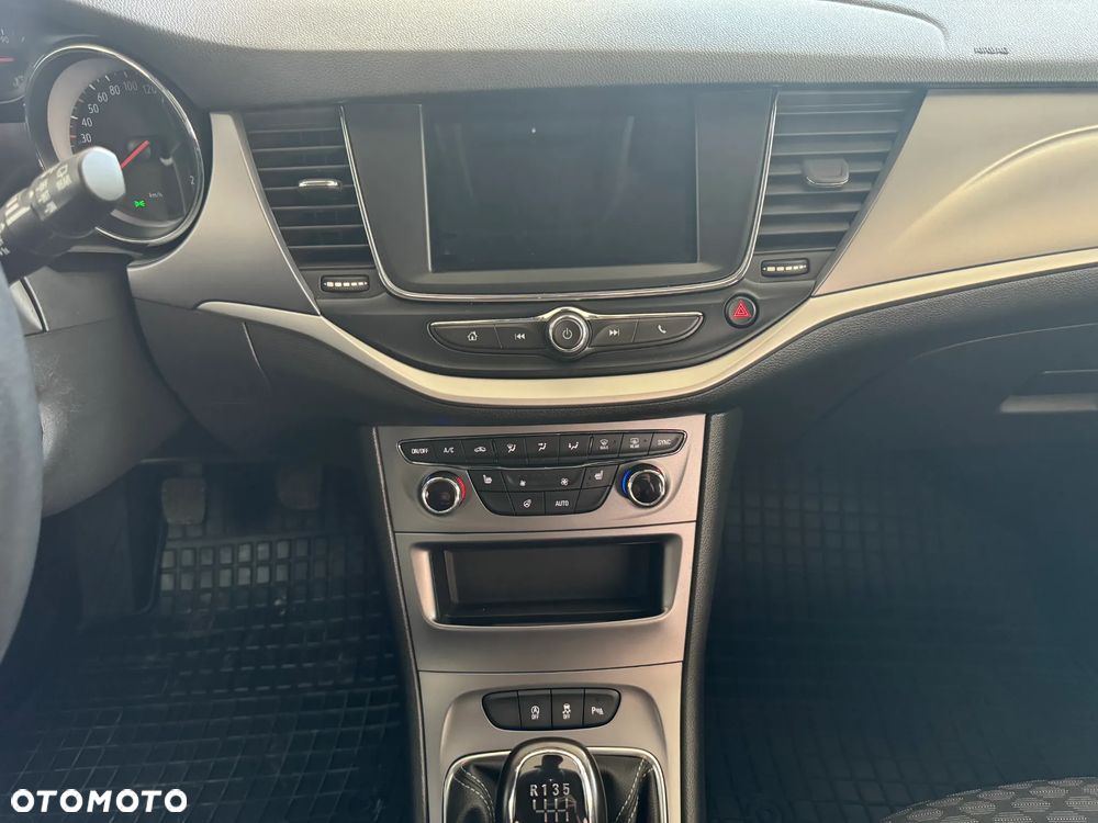 Opel Astra 1.2 T Business Elegance S&S - 20