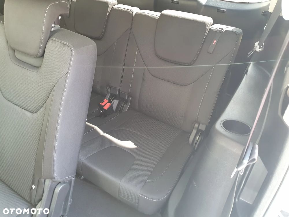 Ford S-Max 2.0 TDCi Titanium PowerShift - 9