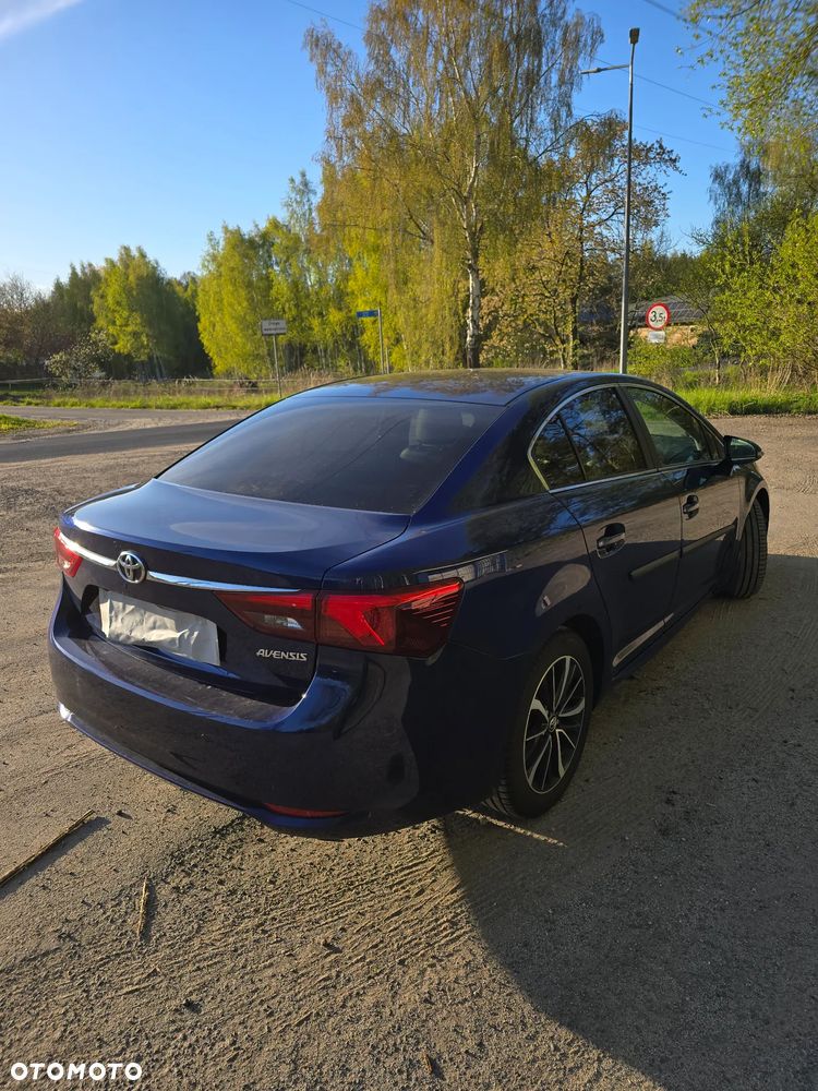 Toyota Avensis 1.8 Premium - 7