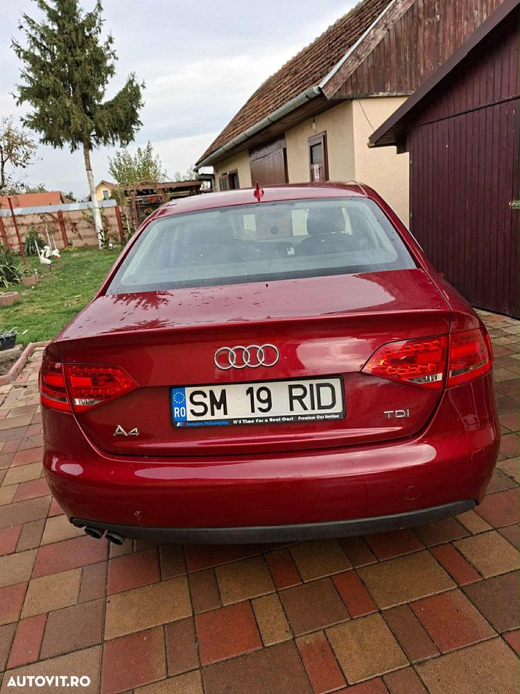 Audi A4 2.0 TDI 112g DPF Attraction - 3