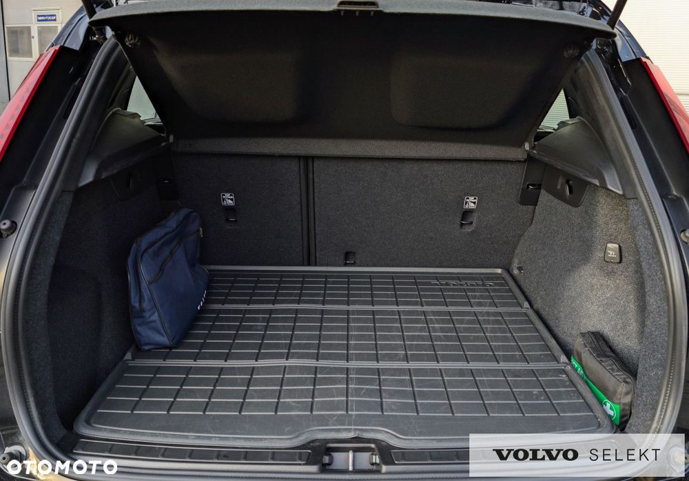 Volvo XC 40 - 31