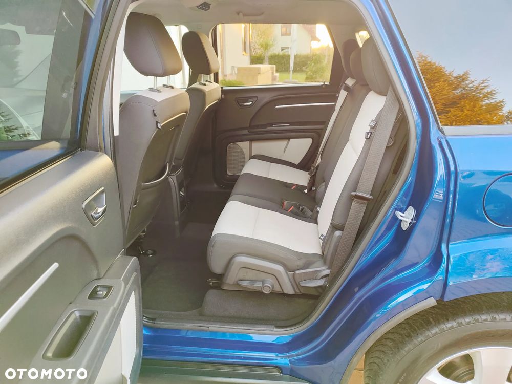 Dodge Journey 2.0 CRD SXT - 14