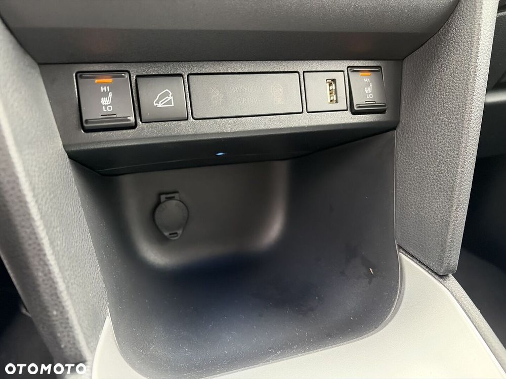 Toyota Yaris Cross - 20