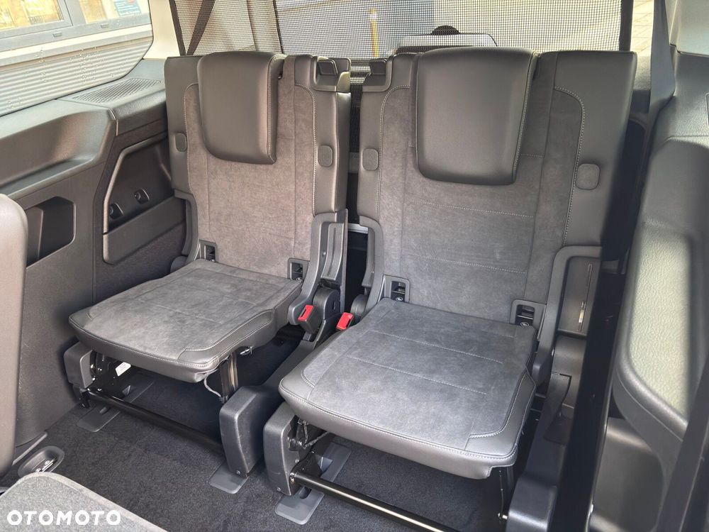 Volkswagen Caddy Maxi 2.0 TDI DSG - 20