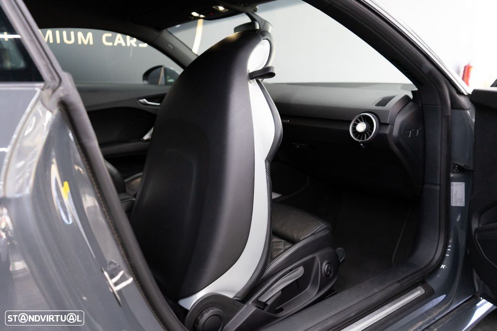 Audi TT Coupé 2.0 TDI S-line - 49