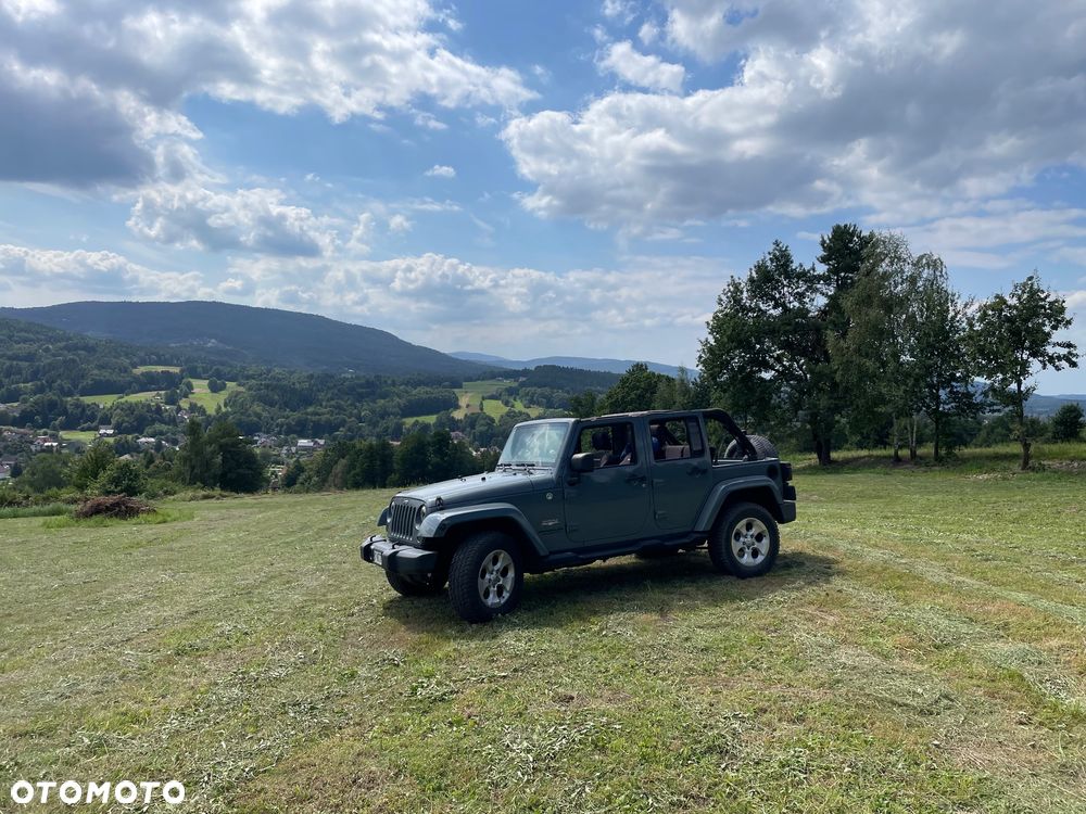 Jeep Wrangler - 1