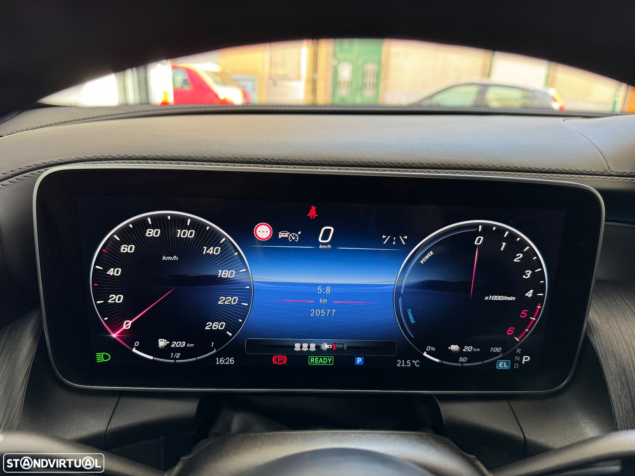Mercedes-Benz GLC 300 de 4Matic - 12