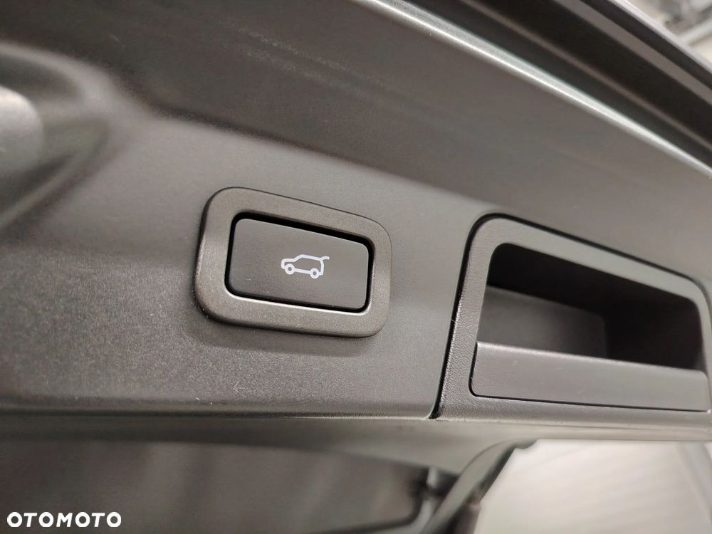 Land Rover Range Rover Velar D200 Dynamic SE - 27