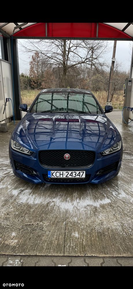 Jaguar XE E-Performance R-Sport - 2