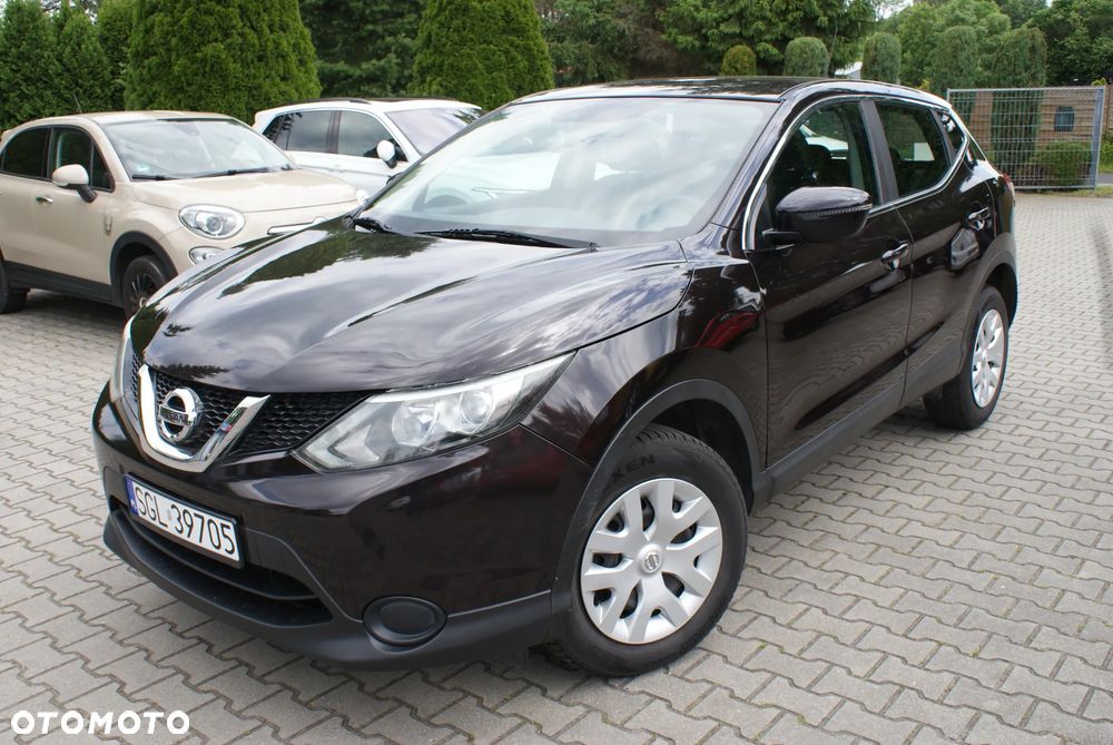 Nissan Qashqai - 1