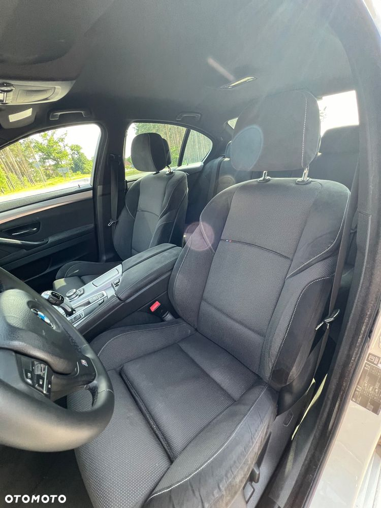 BMW Seria 5 520d - 13