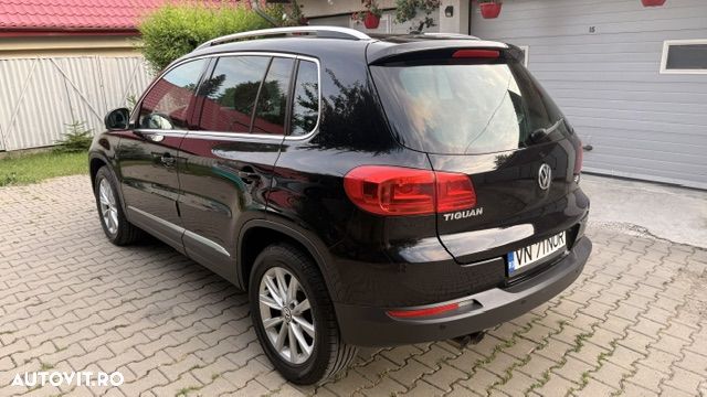 Volkswagen Tiguan 2.0 TDI 4Motion DSG Sport & Style - 5