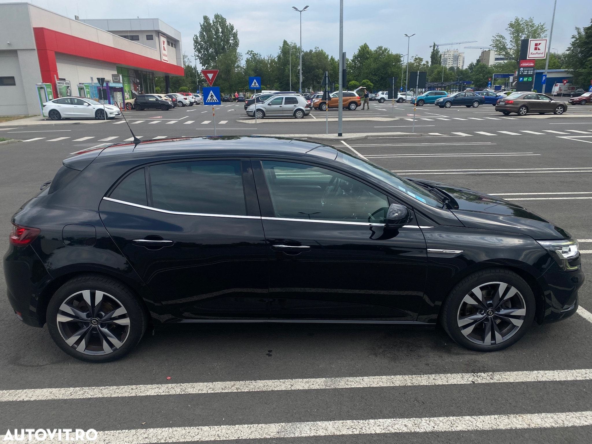 Renault Megane BLUE dCi EDC Intens - 4