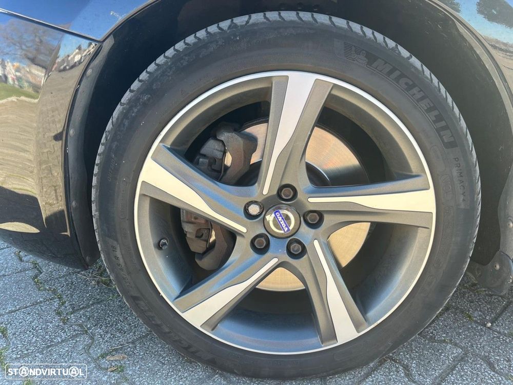 Volvo V60 D6 Twin Engine Geartronic RDesign - 23