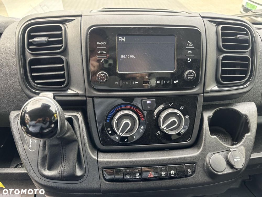 Fiat Ducato Automat Kontener + Winda 4500 x 2100 x 2300 - 14