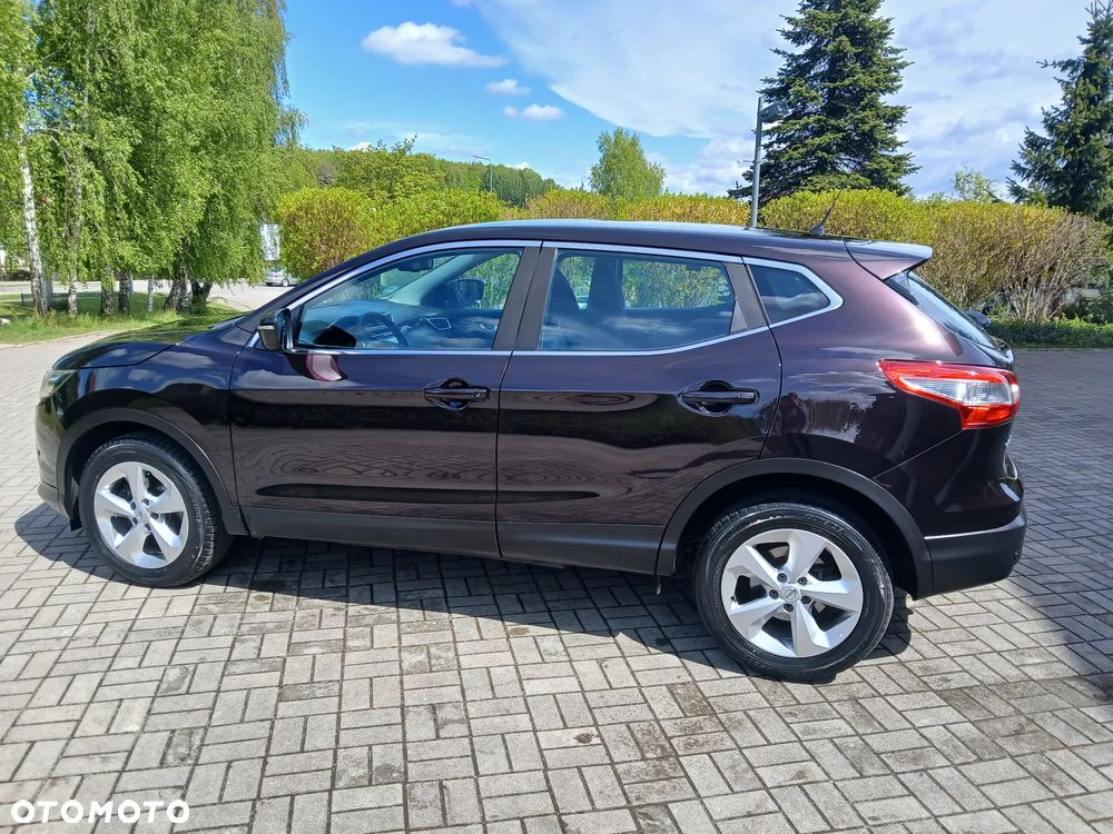 Nissan Qashqai 1.5 dCi N-Connecta - 31