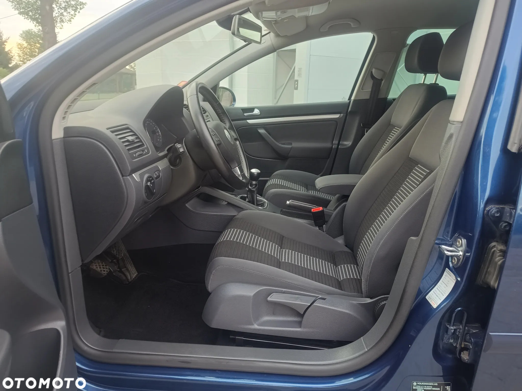 Volkswagen Golf 1.6 United - 19