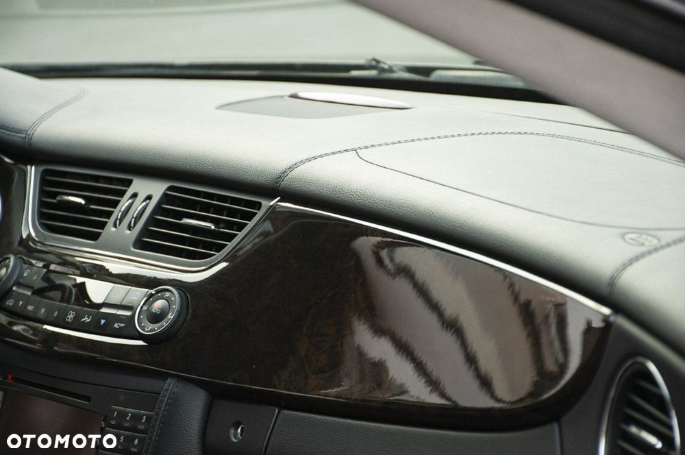 Mercedes-Benz CLS 500 7G-TRONIC - 35