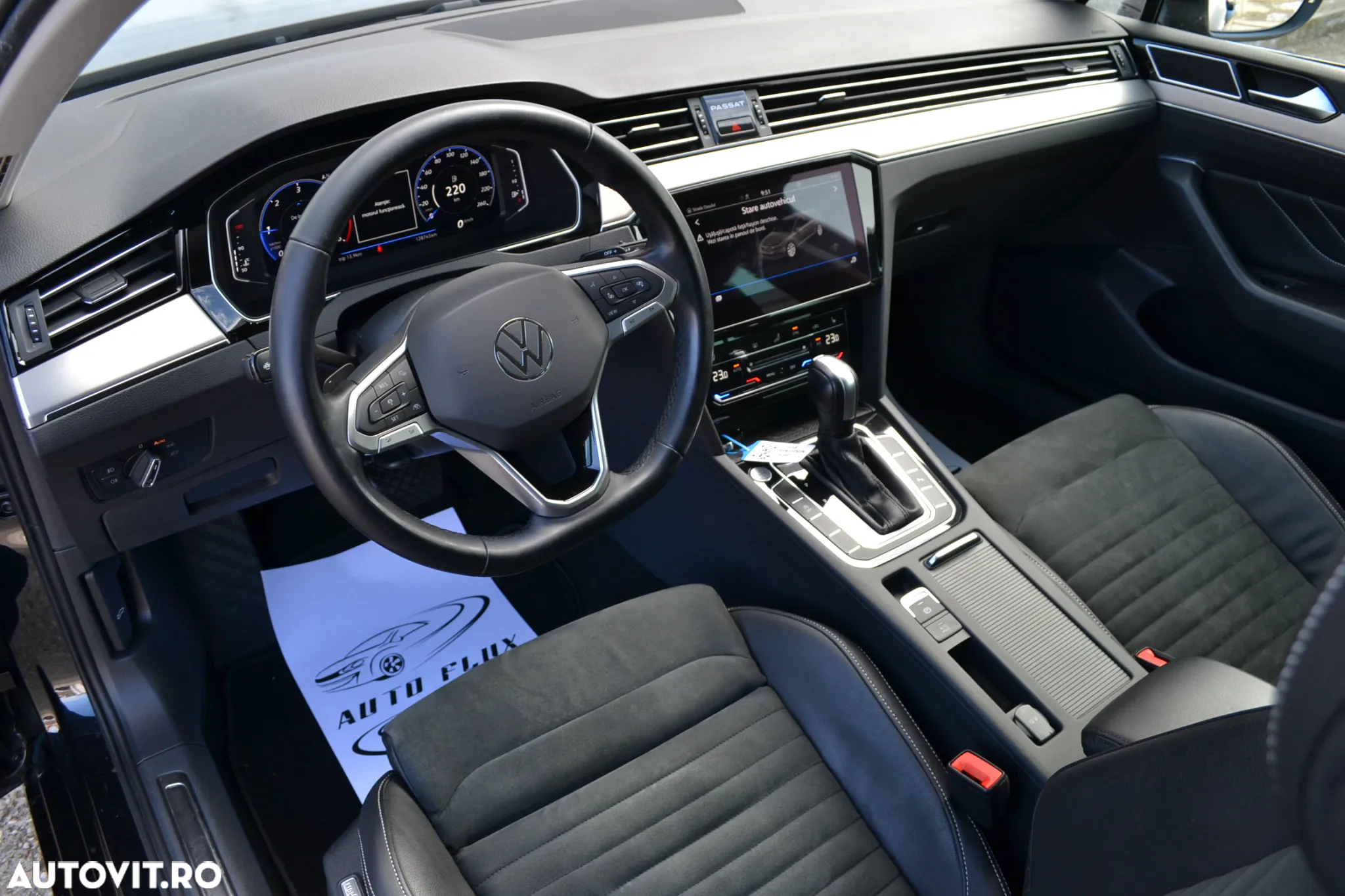 Volkswagen Passat Variant 2.0 TDI DSG Highline - 10