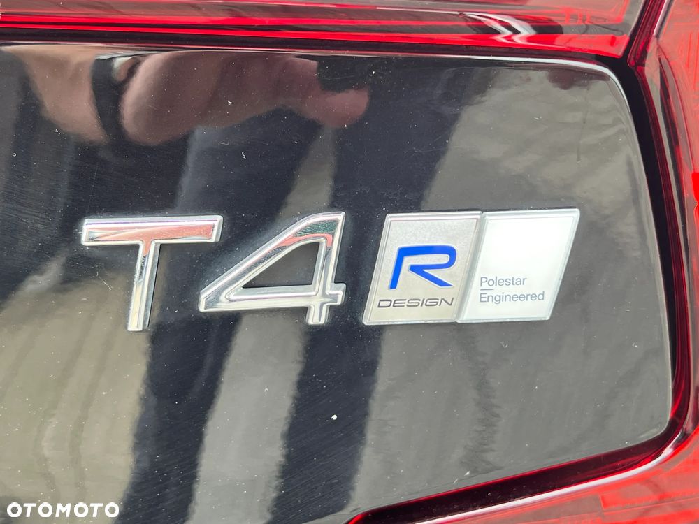 Volvo S60 T4 R-Design - 13