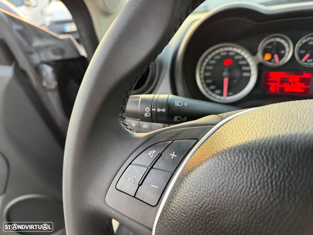 Alfa Romeo MiTo 0.9 T TwinAir Urban - 16
