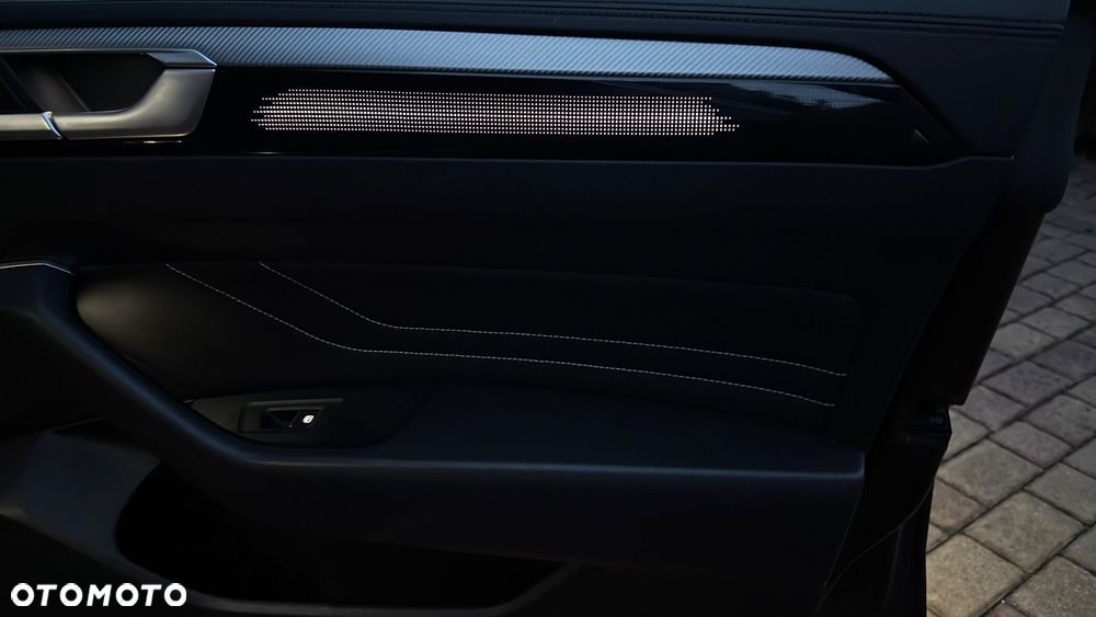 Volkswagen Arteon 2.0 TSI R-Line DSG - 34