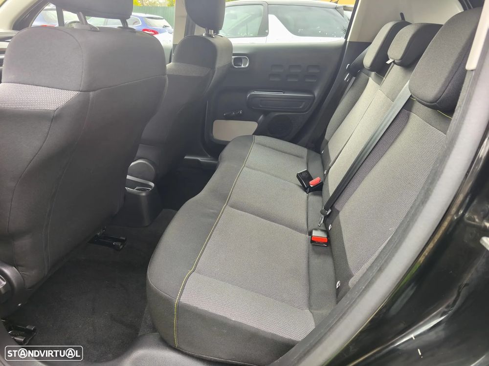 Citroën C3 1.2 PureTech Shine Pack - 12